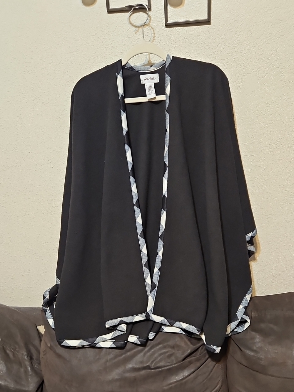 Versatile Black Open-Front Poncho with Geometric Trim - karina
